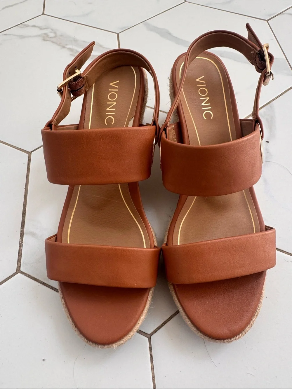 Vionic Tulum Espadrille Wedge in Brown Leather with Gold Hardware Slingback 9.5